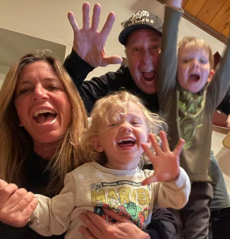 Here Is What Kelly Dale From "American Restoration" Is Doing Now 2 kelly and family
