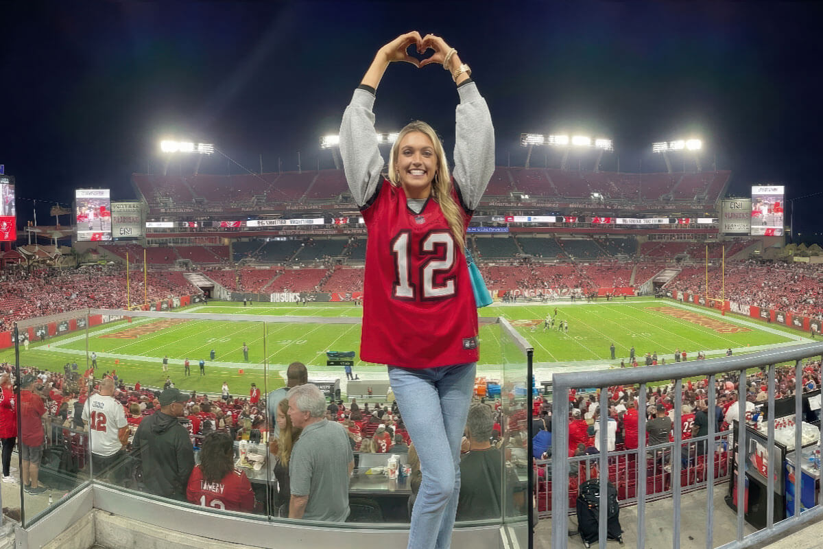 veronika rajek tom bradey jersey