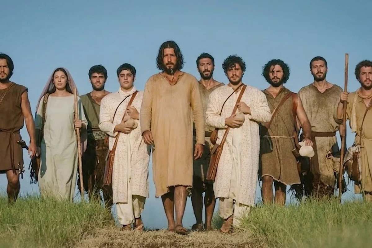 The Chosen Cast: Who Plays Jesus and Every Disciple 1 The Chosen Cast