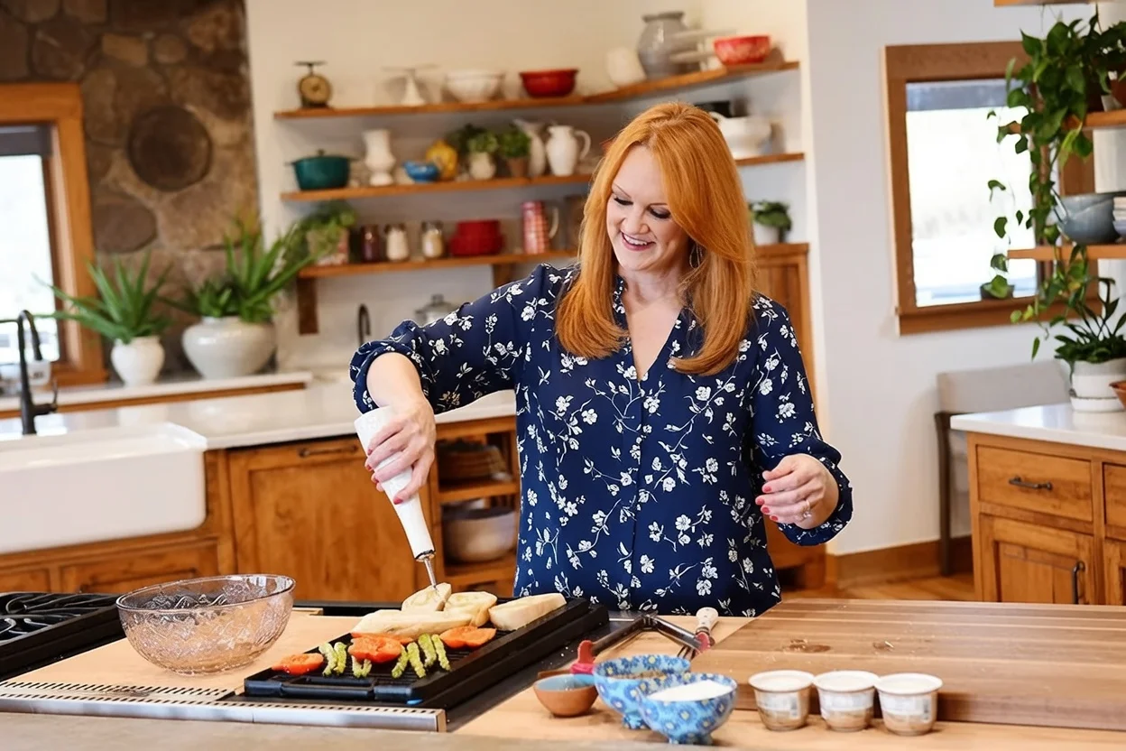 Ree Drummond cooking