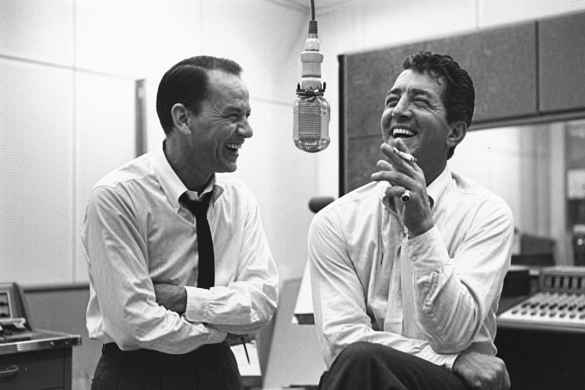 Dean Martin and Frank Sinatra, the Friendship That Was Never What It Seemed 1 Dean Martin and Frank Sinatra