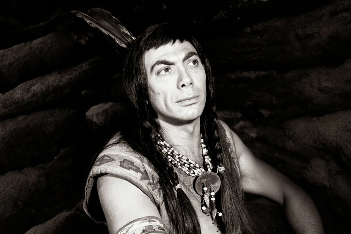 Ed Ames Played Native American for Decades, and Was Jewish 1 Ed Ames
